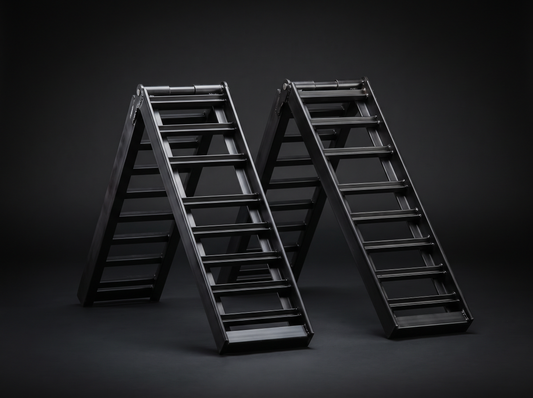 Compact folding ATV/UTV loading ramp pair